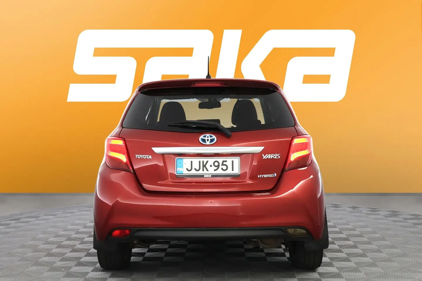 Car Image - 5hSmcreshy2YiwcCDxzW0U