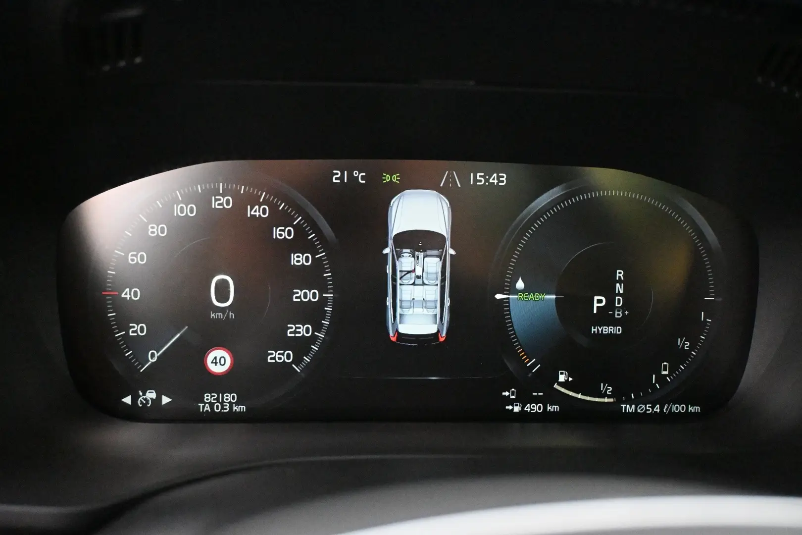 Car Image - 1MlQn8DsFCXD1x4hMzlZZk