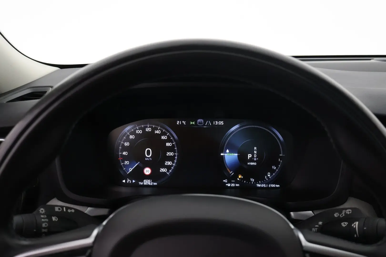 Car Image - 7LA0b1P9LTHyRHp7lqqipq