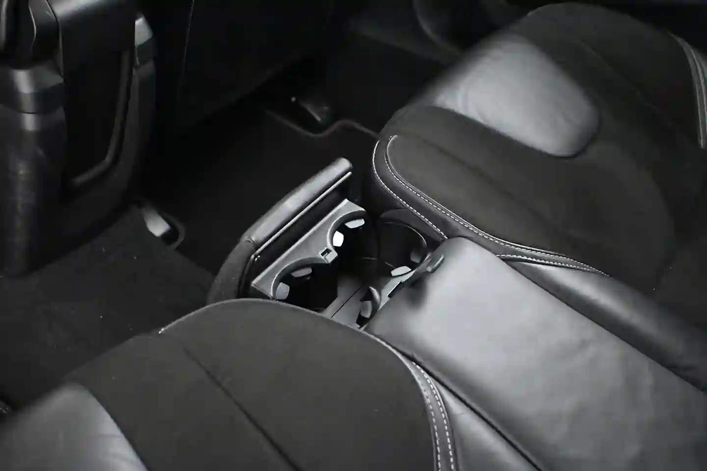 Car Image - LNzkCzCXklhxOcVxVBqCN