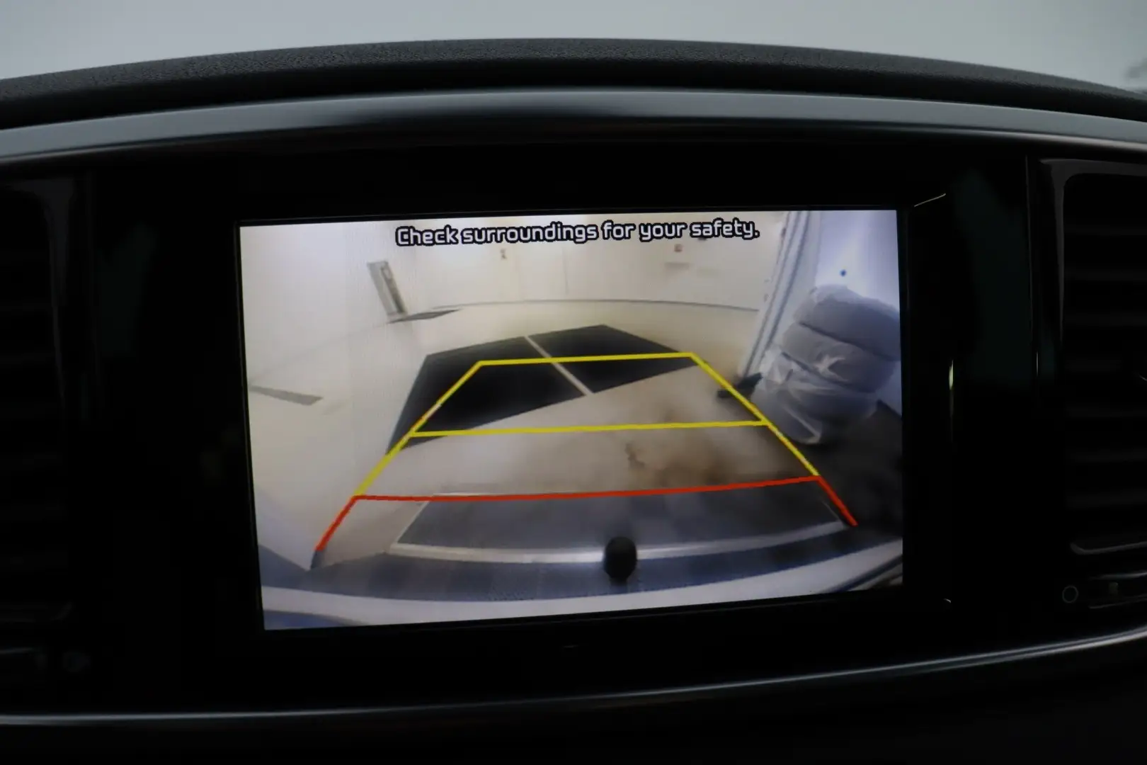 Car Image - 3B4Ao3YYsgmVAwK1XvDbdb