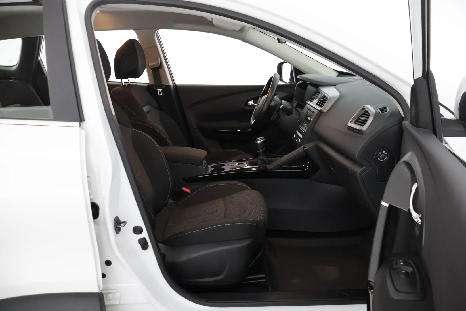 Car Image - 6WdENnbWxJSa7XJcKftcBg
