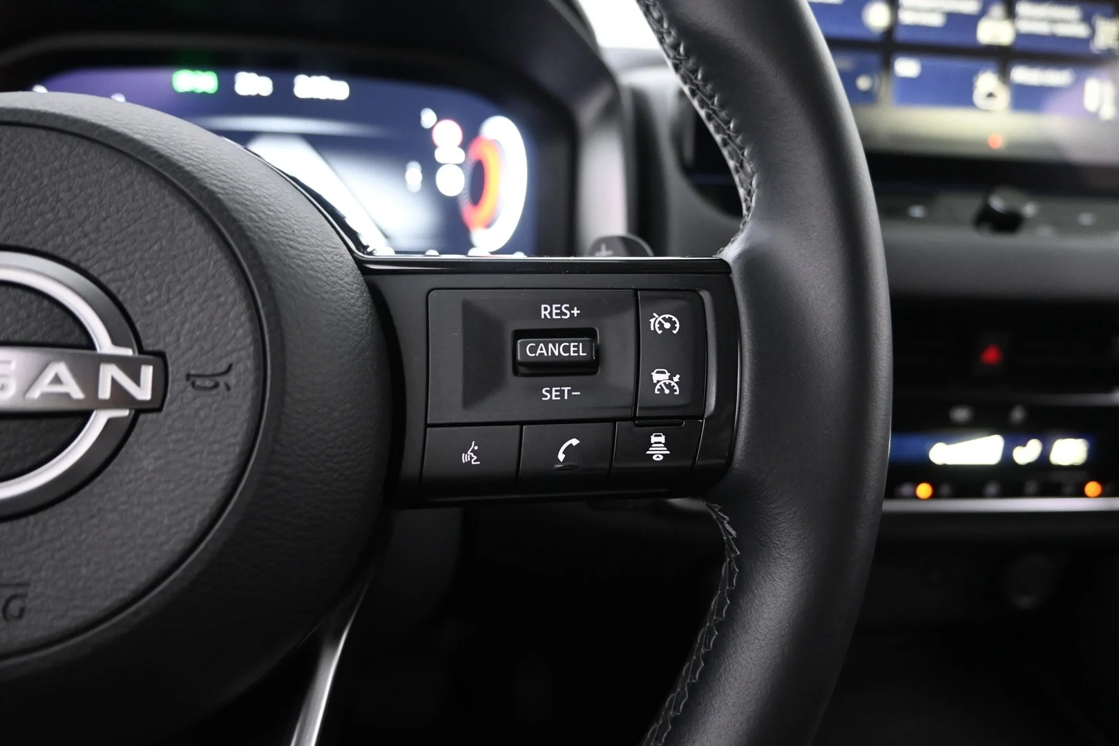 Car Image - 4ualkm8rGXzCbcAxey00tt