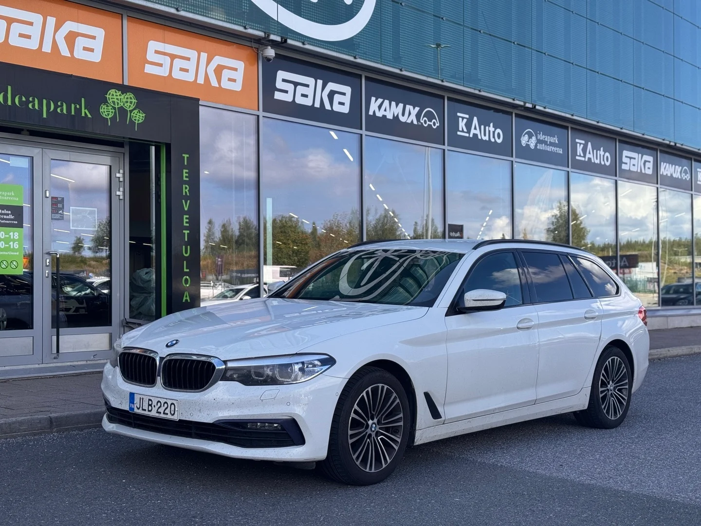 Car Image - 60vs74qmLOAzVJSpIvOHNZ