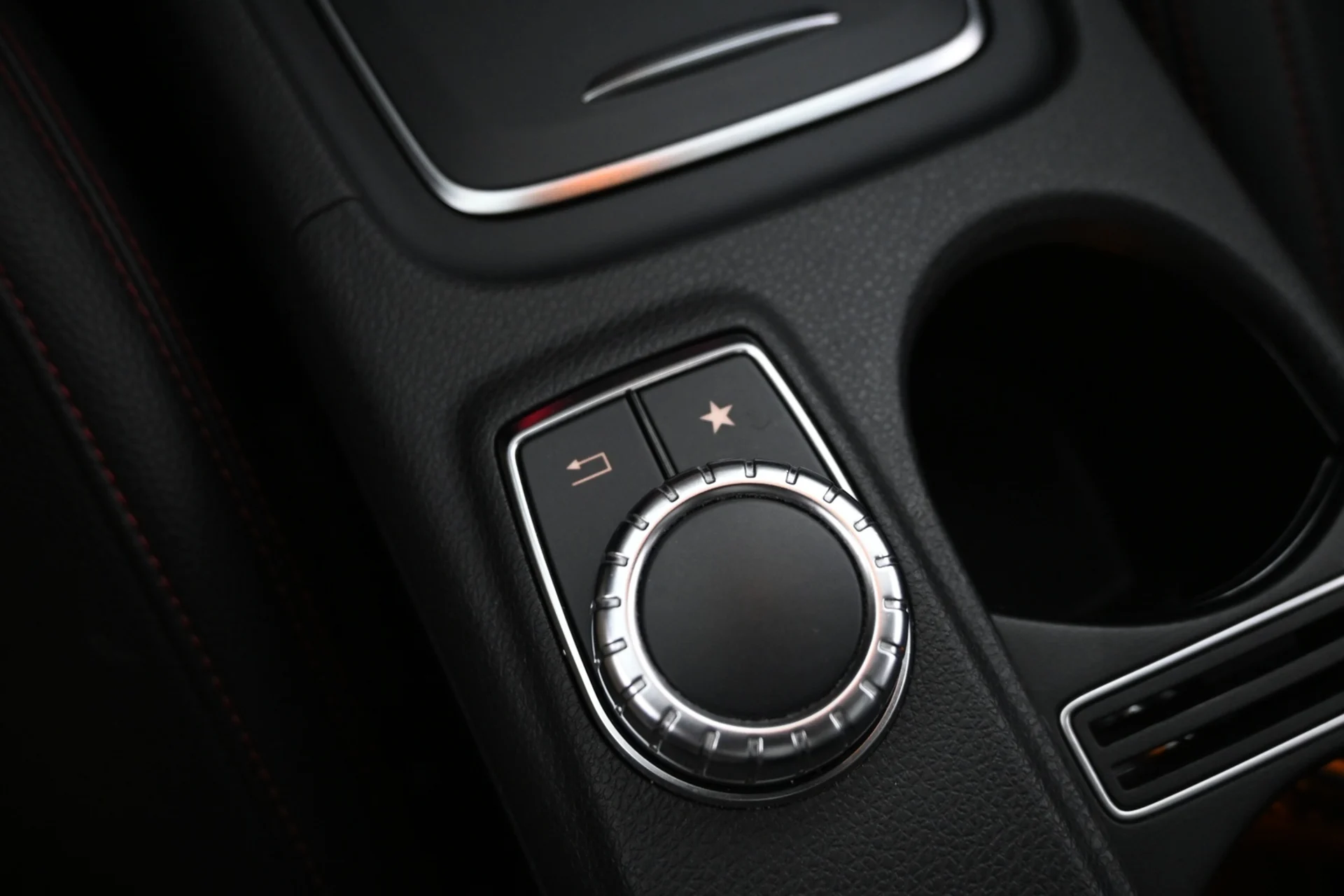 Car Image - 0d0X5v9xQsOZJfiD50Pxg