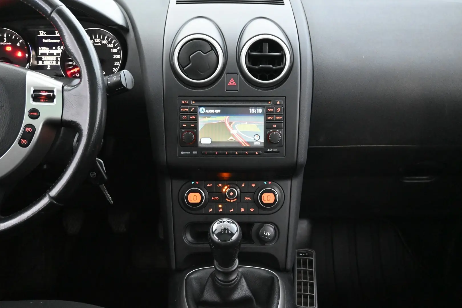 Car Image - 2thabxnbaVmriQvTYjbE8w