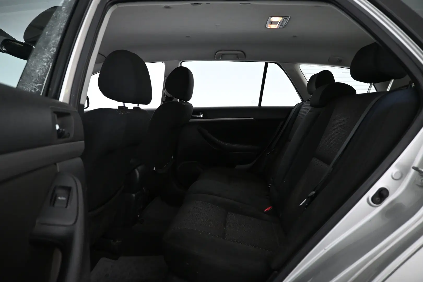 Car Image - 4gPXRGCW1mJjB2fvxBdQCE