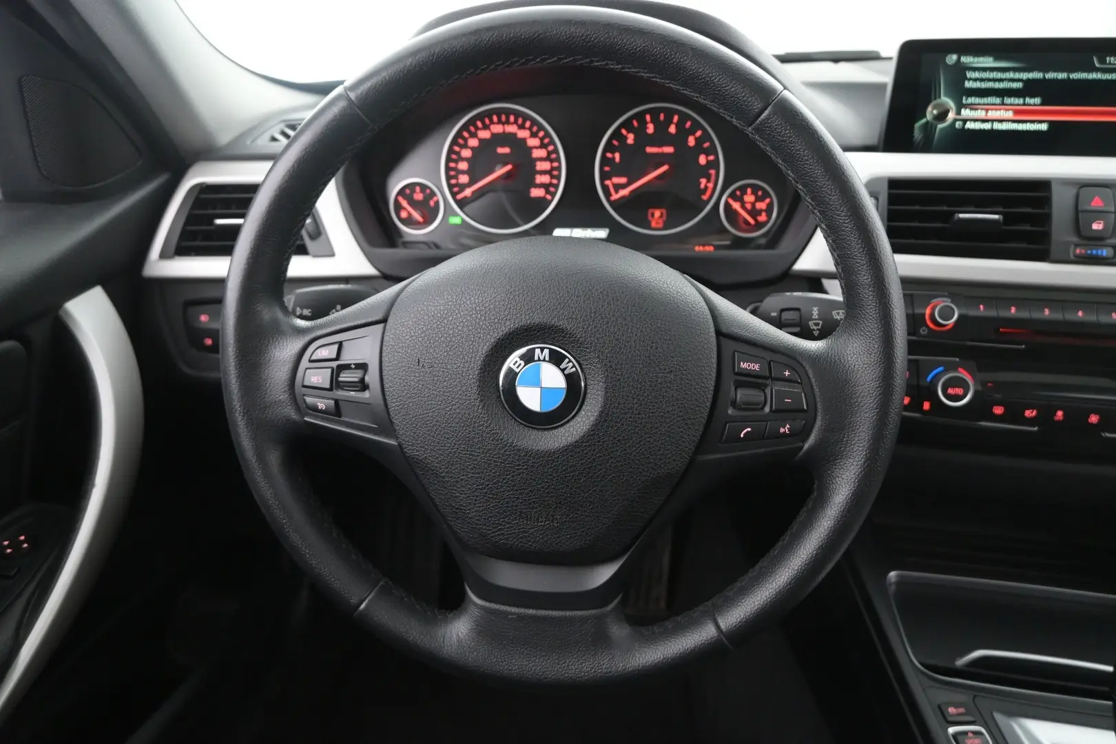 Car Image - kDEnVpyw4hkcPtCGKSsIn