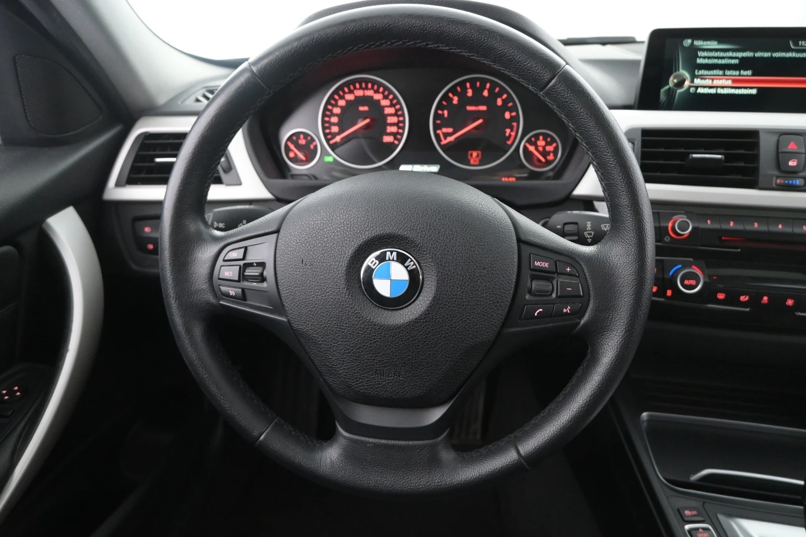 Car Image - kDEnVpyw4hkcPtCGKSsIn
