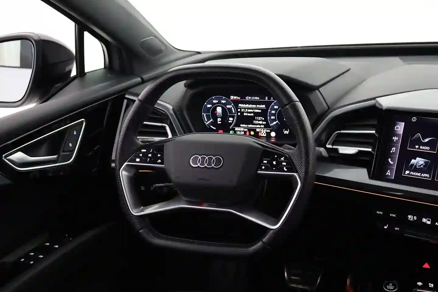 Car Image - 6cuuNZ3IuuTVaohAt8hWCa