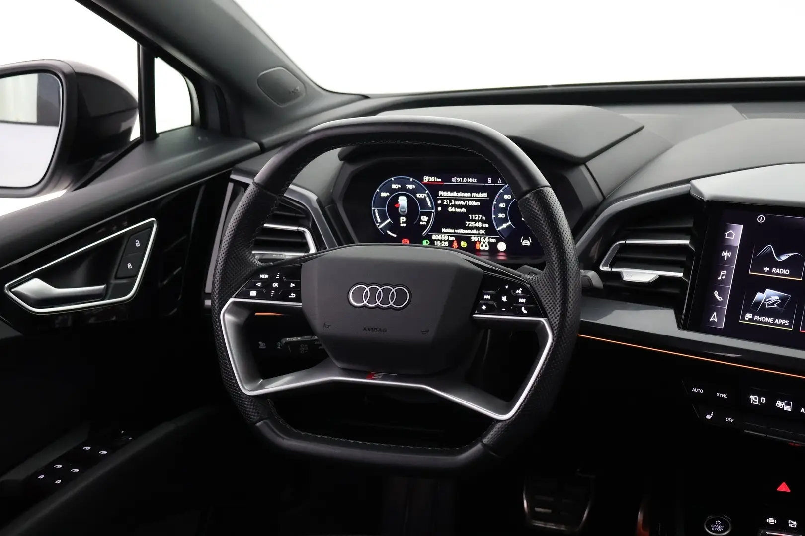 Car Image - 6cuuNZ3IuuTVaohAt8hWCa