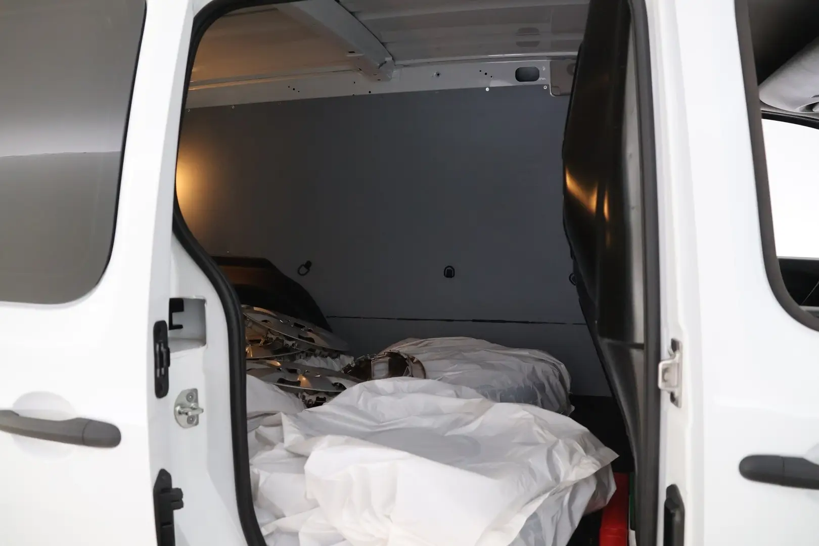 Car Image - 4S4iypuriE3XkOTWgozfyw