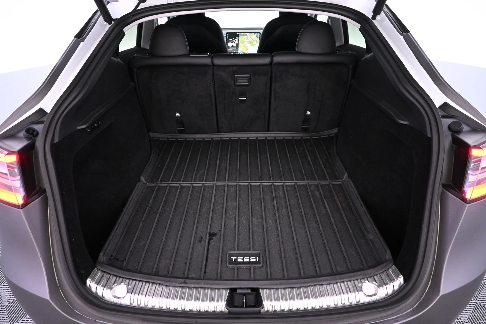 Car Image - 6itum8apPdQaitWlPEdFVo
