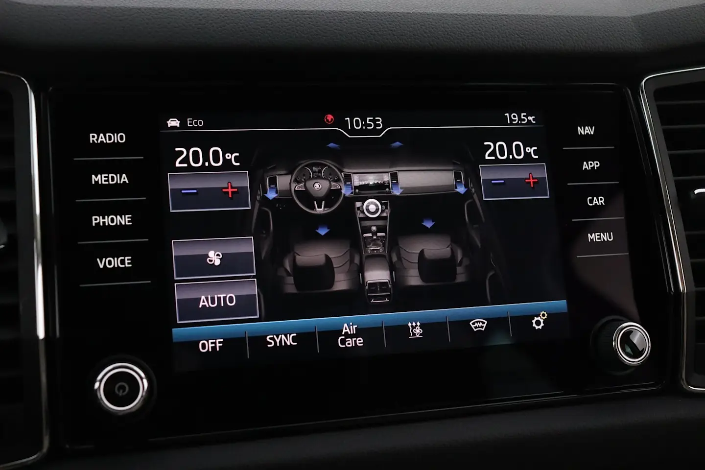 Car Image - Z7FpyXGeUV6y11VpFbhqC