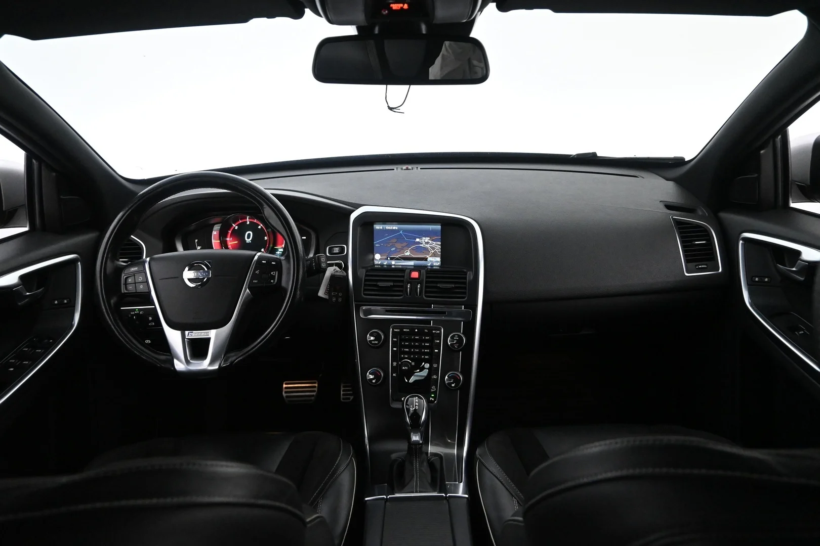 Car Image - 4k7YY0BYyxzr4P2MUFeT9r