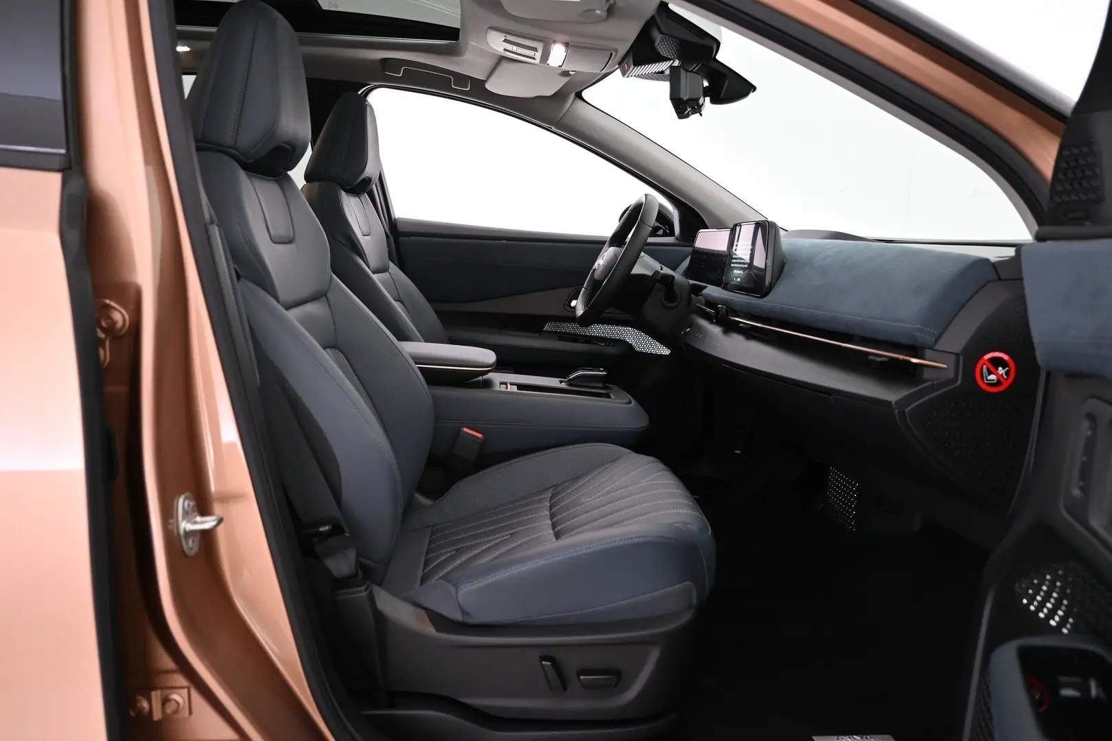 Car Image - 4XPUyfDrmDGE9kZs7WzH6S