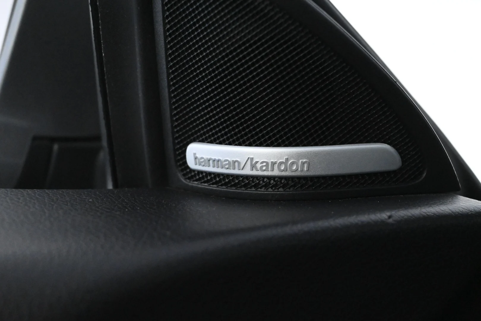 Car Image - 53VC5y9v5ghloNjKO8vSbp