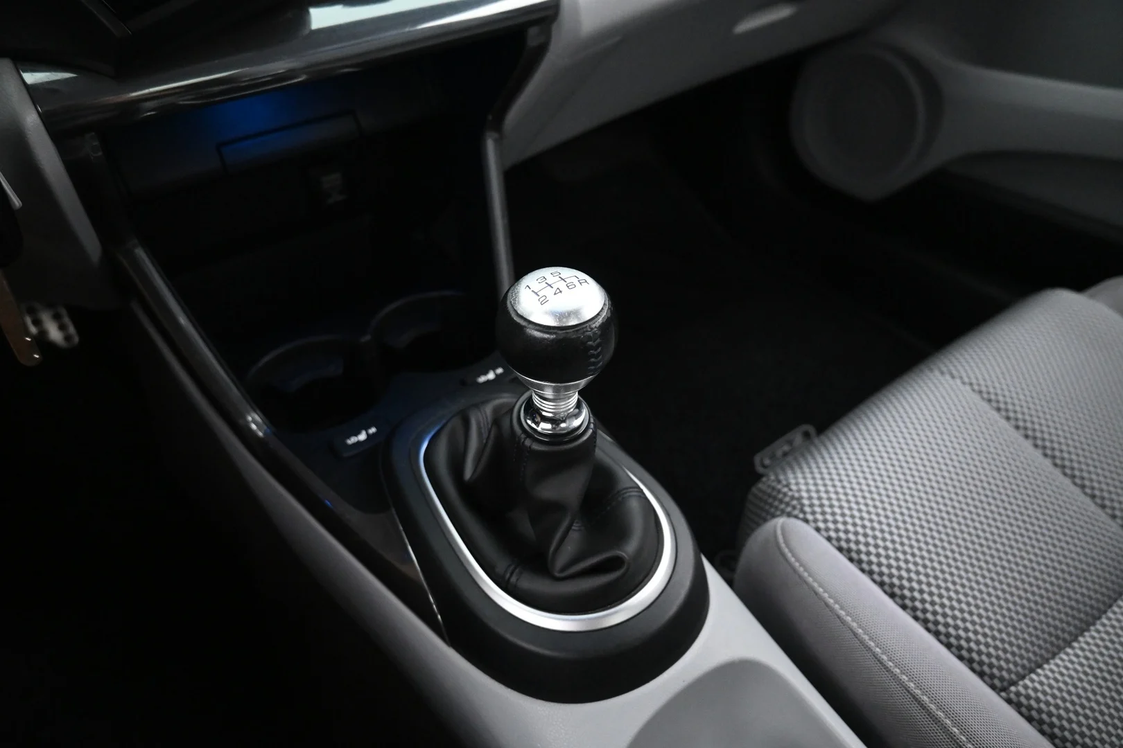 Car Image - 6kRtFh5HtiCKnXknJXTL10