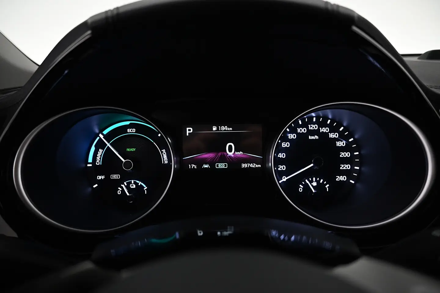 Car Image - 6CXOWXGBLV9FeXclluguZ6