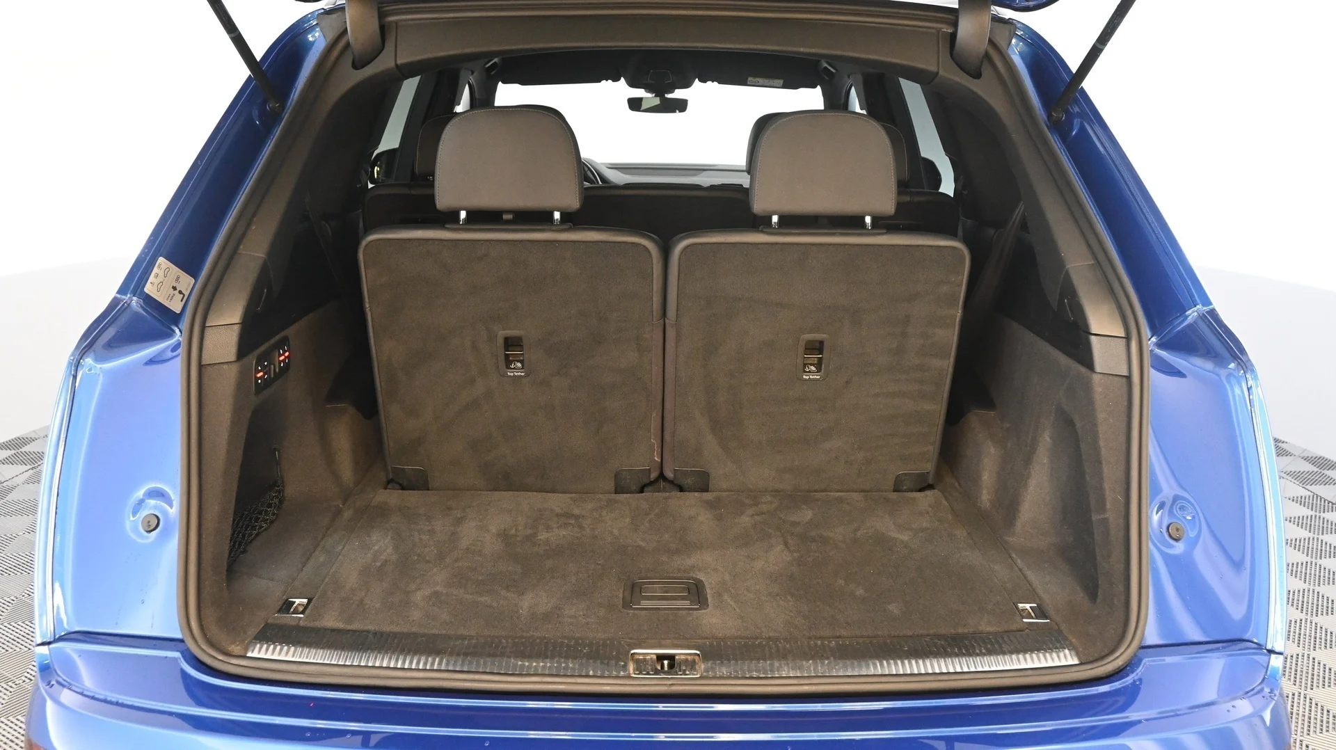Car Image - 7v2LTfMsthAra58R2hdpsK