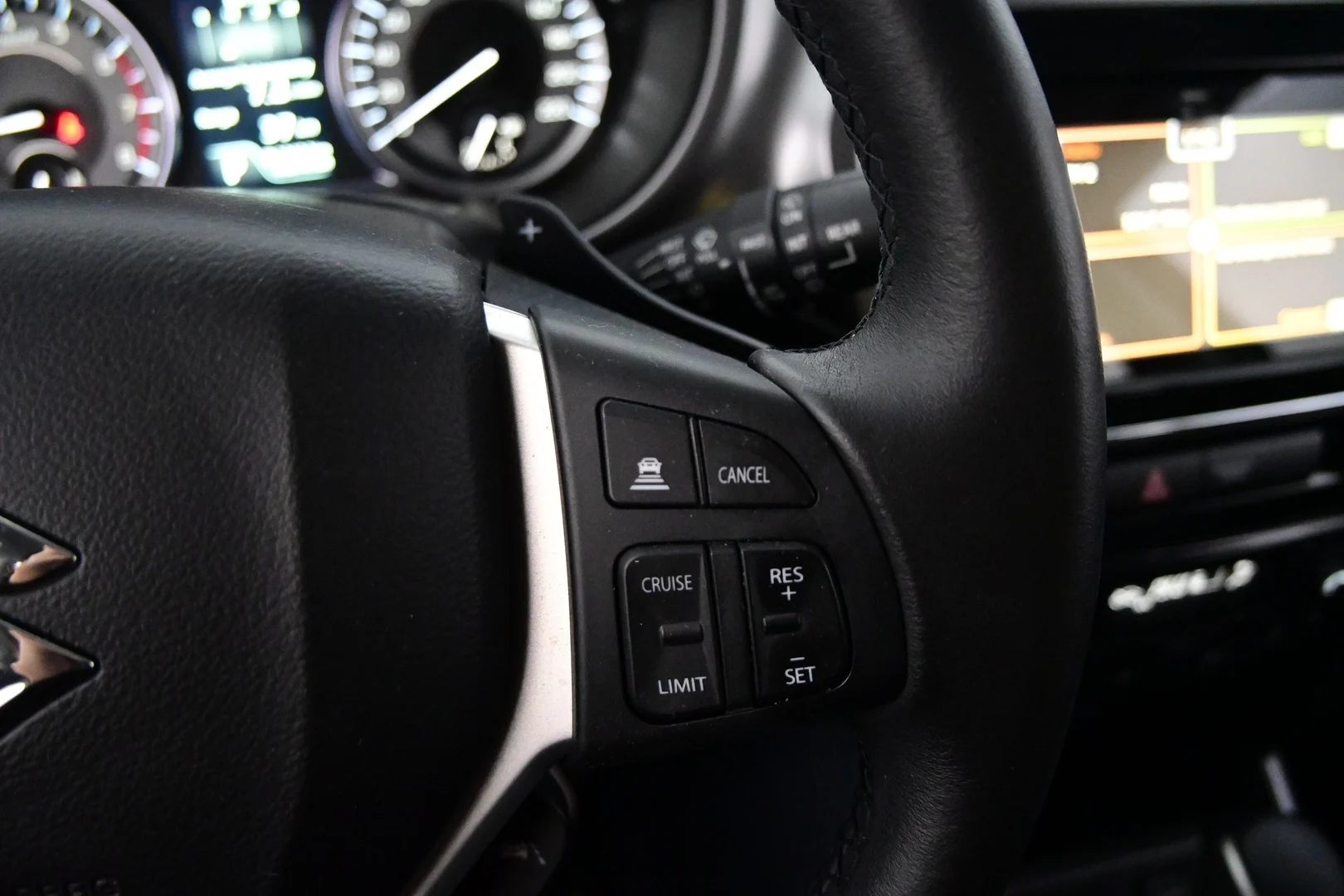Car Image - 3henFChgEybtG8uc4QLBcE