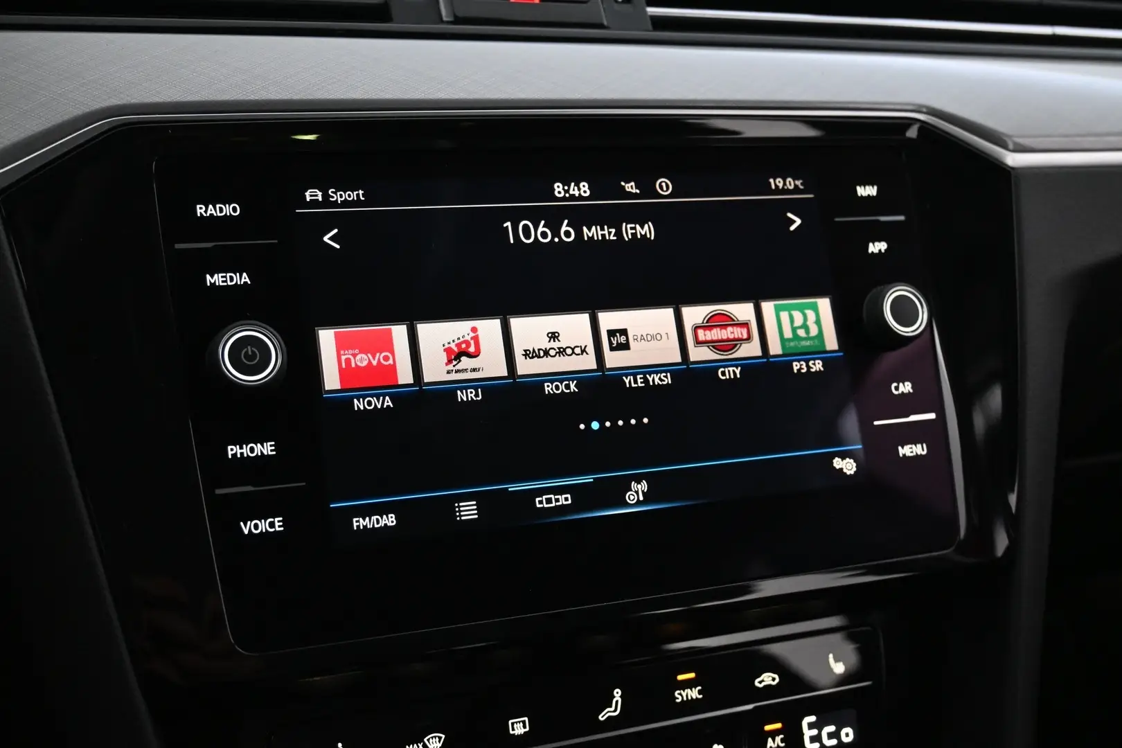 Car Image - 4hFCgmGpJ2AMhU88ymQ69w