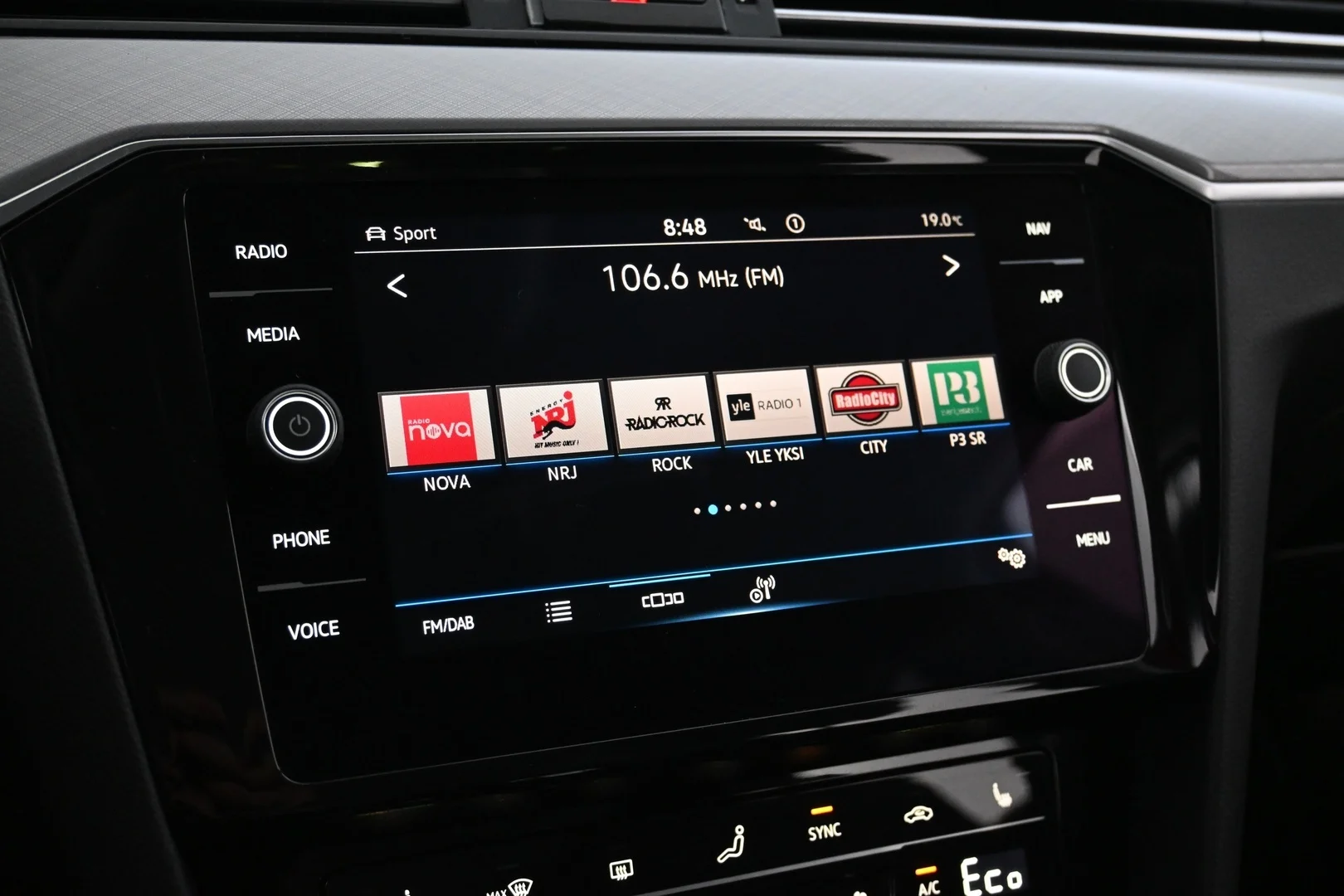 Car Image - 4hFCgmGpJ2AMhU88ymQ69w