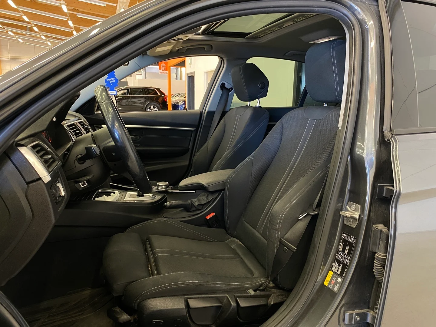 Car Image - 4rk1YBskTPZSeF2r2tmGh7