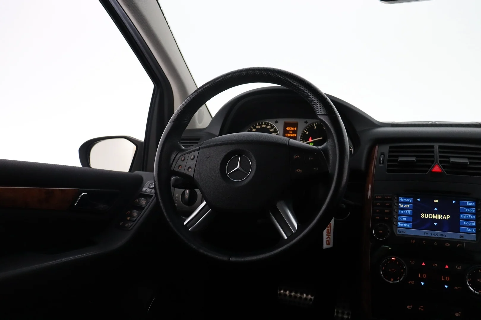 Car Image - 1NnJ72bHJWsG3MYgTmXLG6