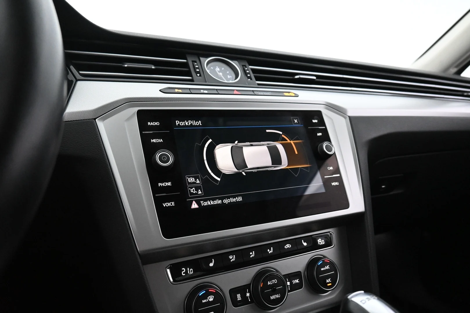 Car Image - 1WRe81Snju16JBDx9x4H1F