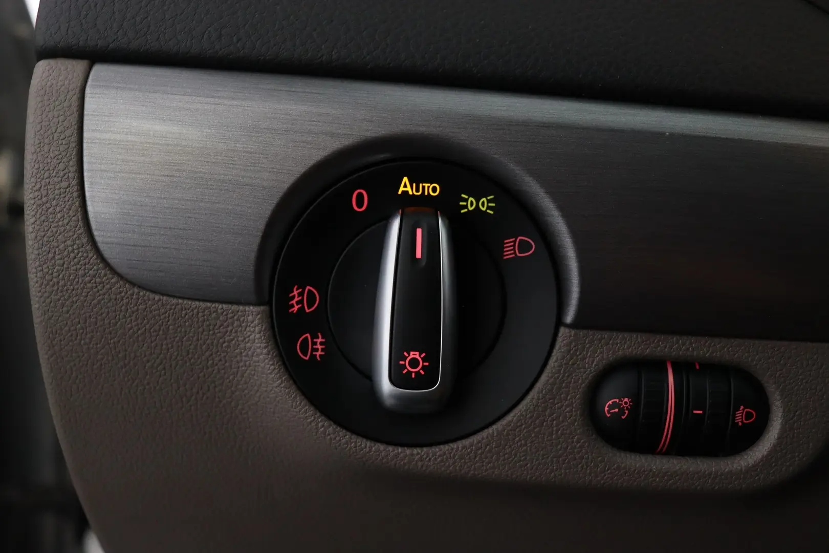 Car Image - 5FD8Pp9xfxPDGGJvJomay7