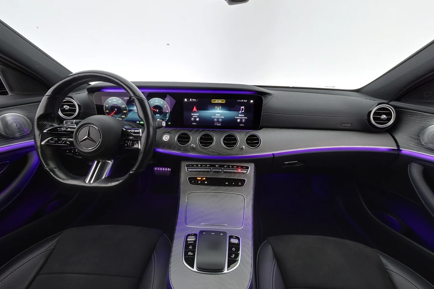 Car Image - xErIt2FKQq66TVIhLwFvK