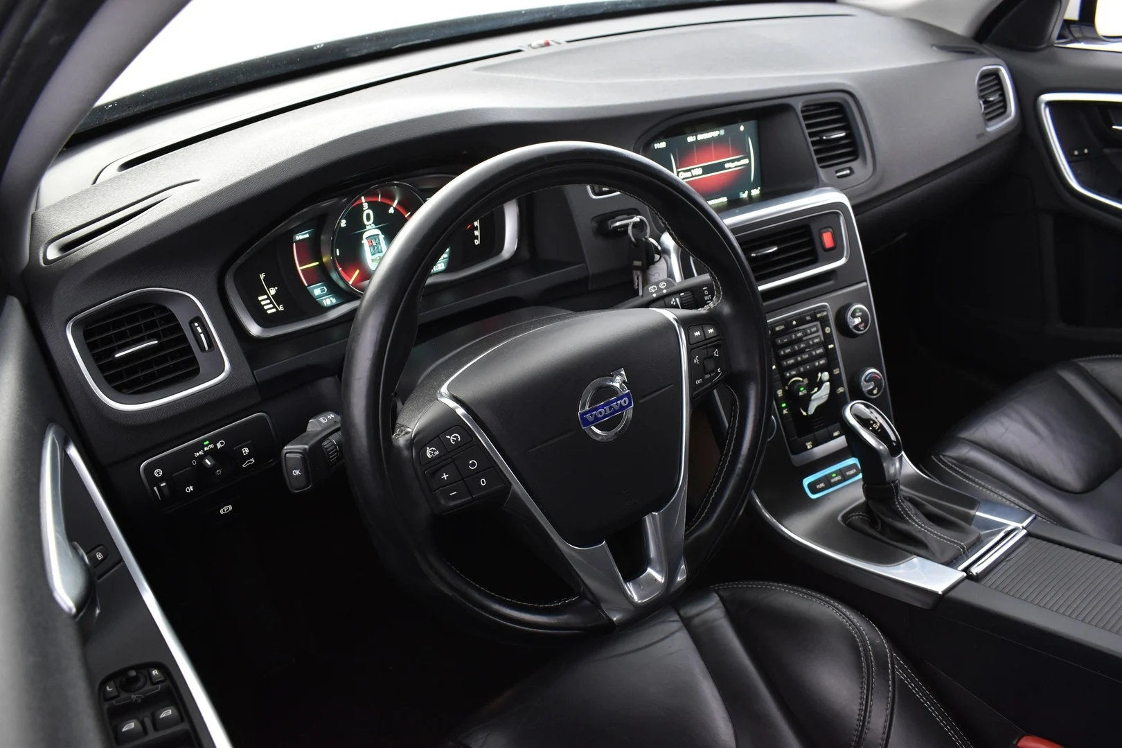 Car Image - 1Q68iQ5STSZ2mPPMAN41U7