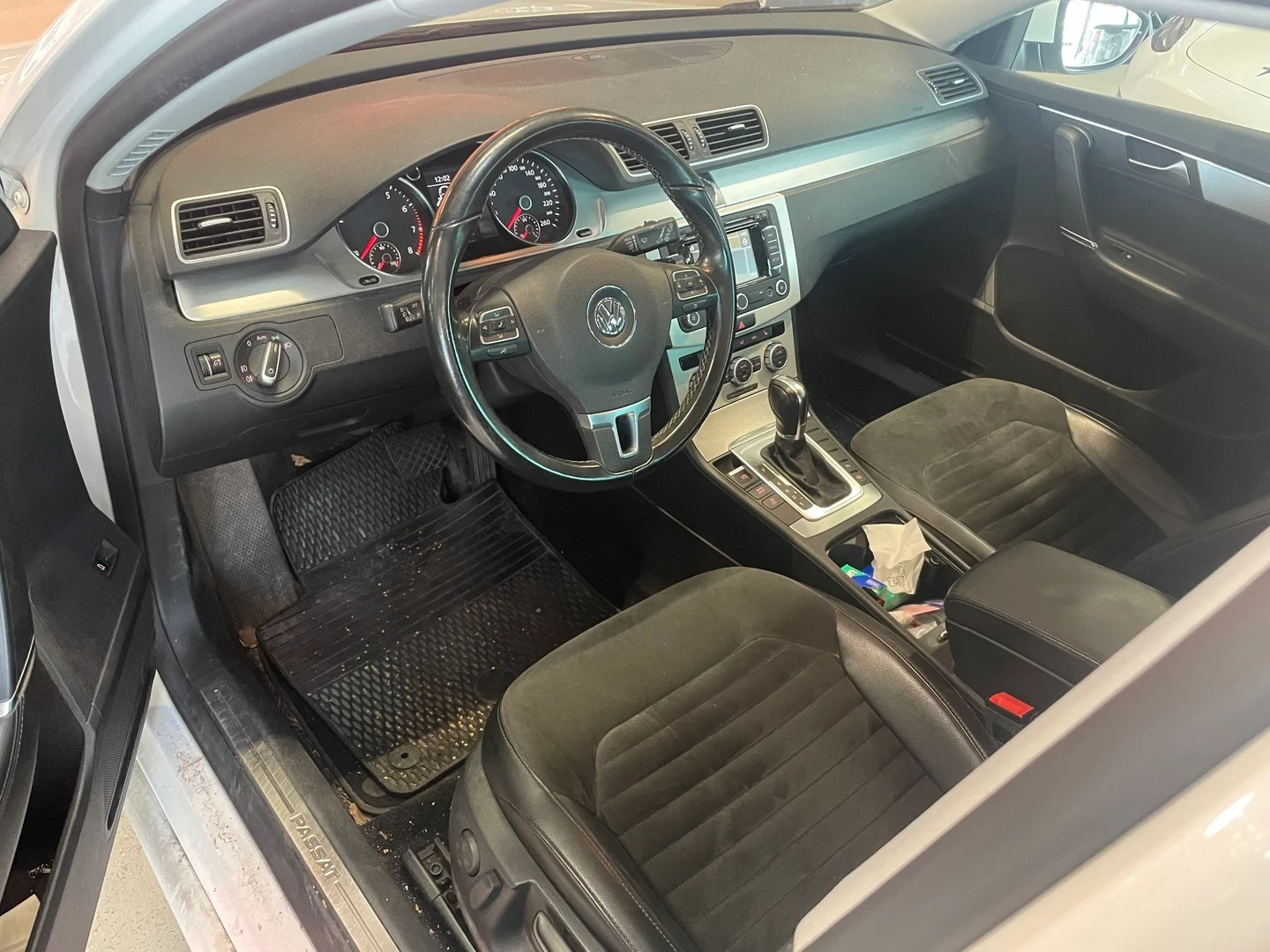 Car Image - 4ebhXxfgVWnVLdErX17p7f