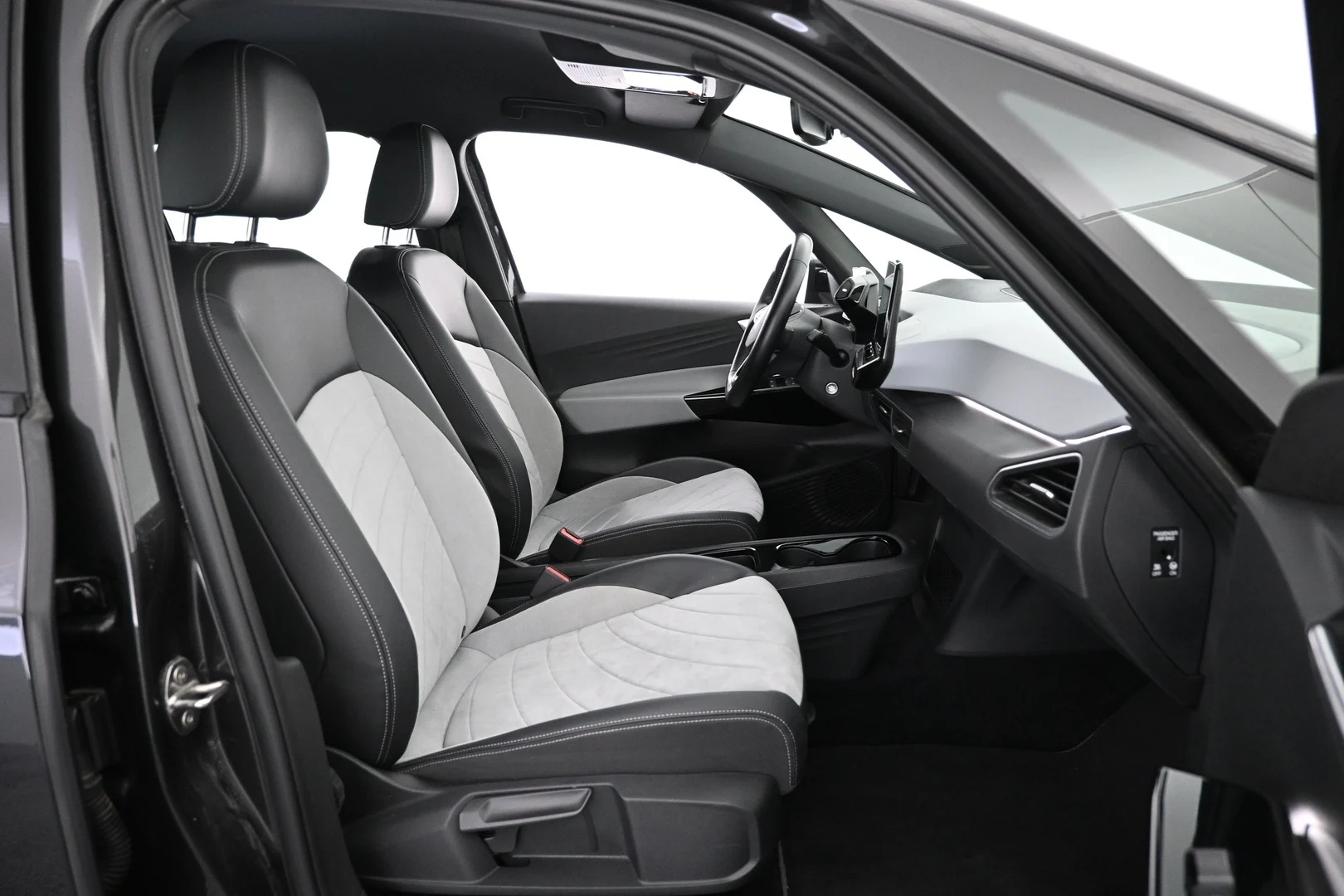 Car Image - 4L6WGZ1tkTPmdvB71VNZNh