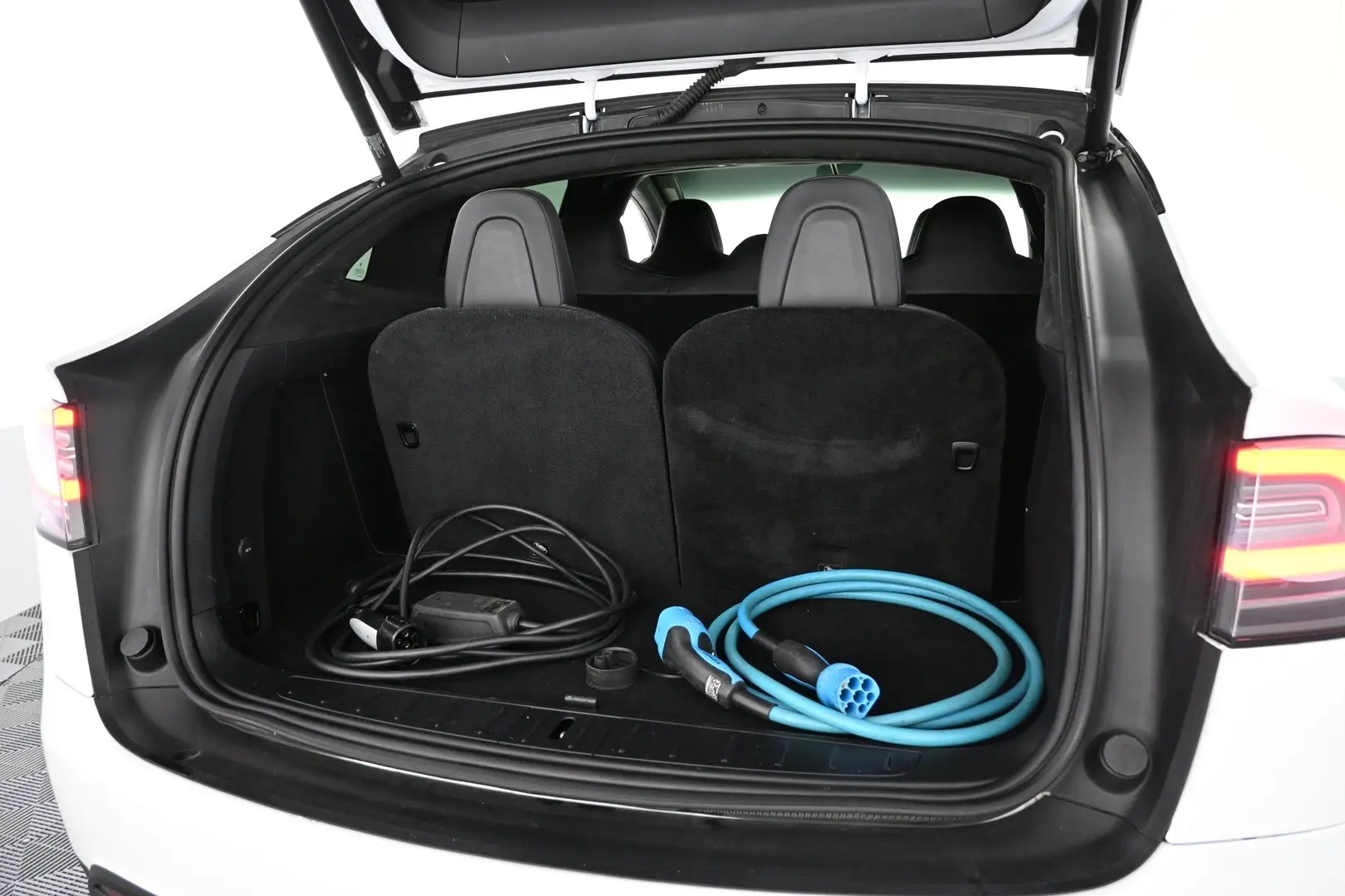 Car Image - 6yfj5Z1s2deYwUP1N32VvX