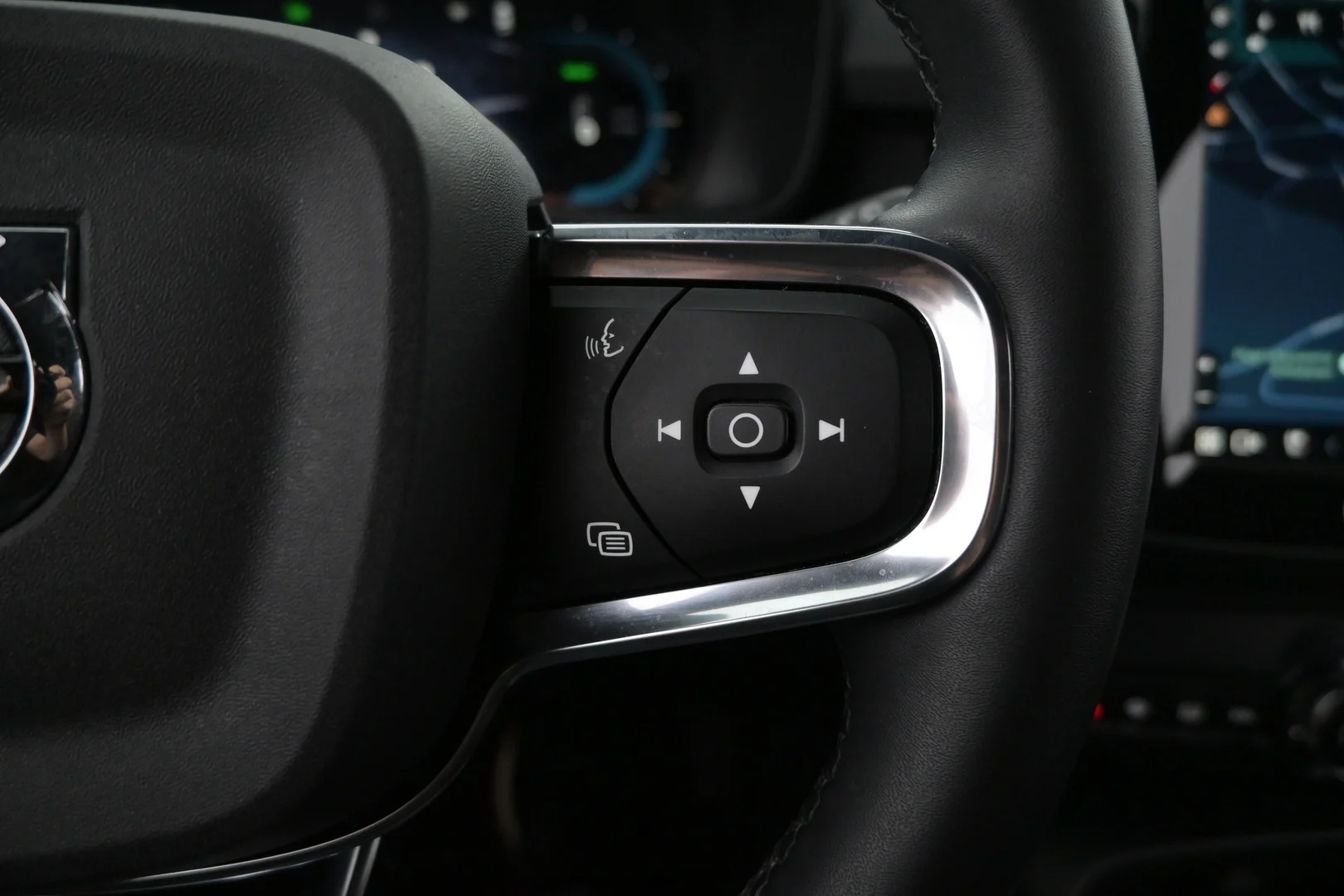 Car Image - 6gEuTkhklMGFr6CV0WwyPG
