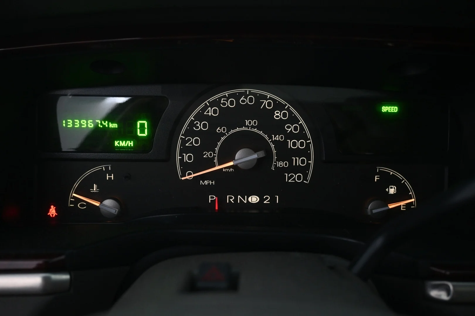 Car Image - 5VwifUGeeP45MUe8clfRP4