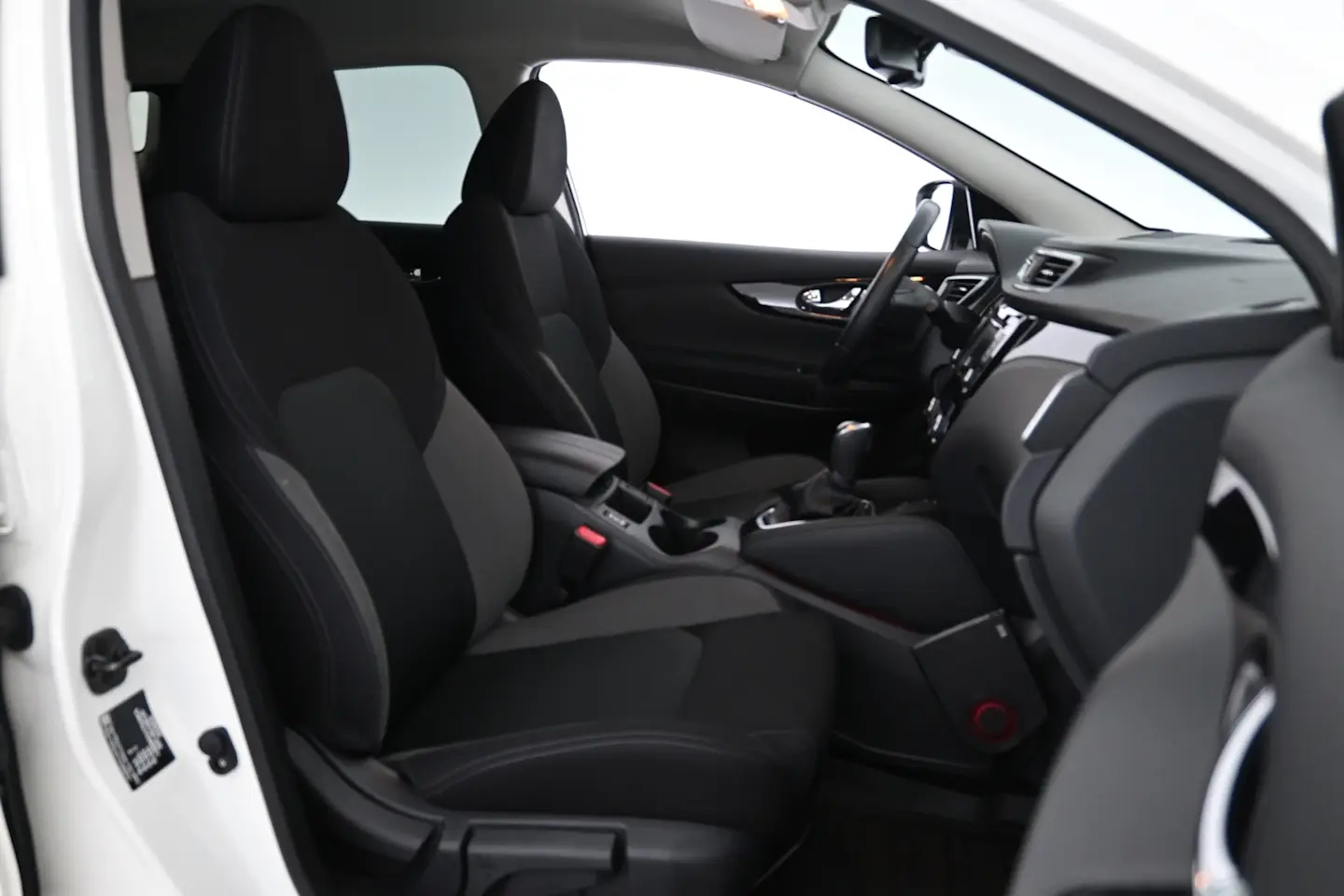 Car Image - 4js7UzV0JCAroWHY2TjNa3
