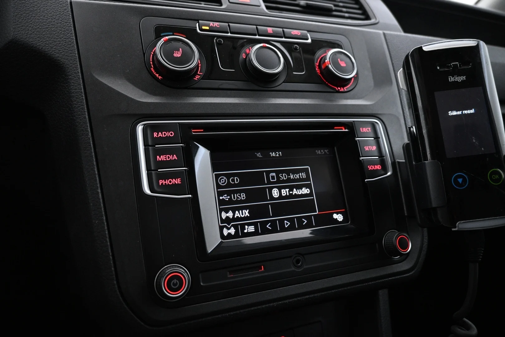 Car Image - 1LmZHb8KYxfqisIl20luKE