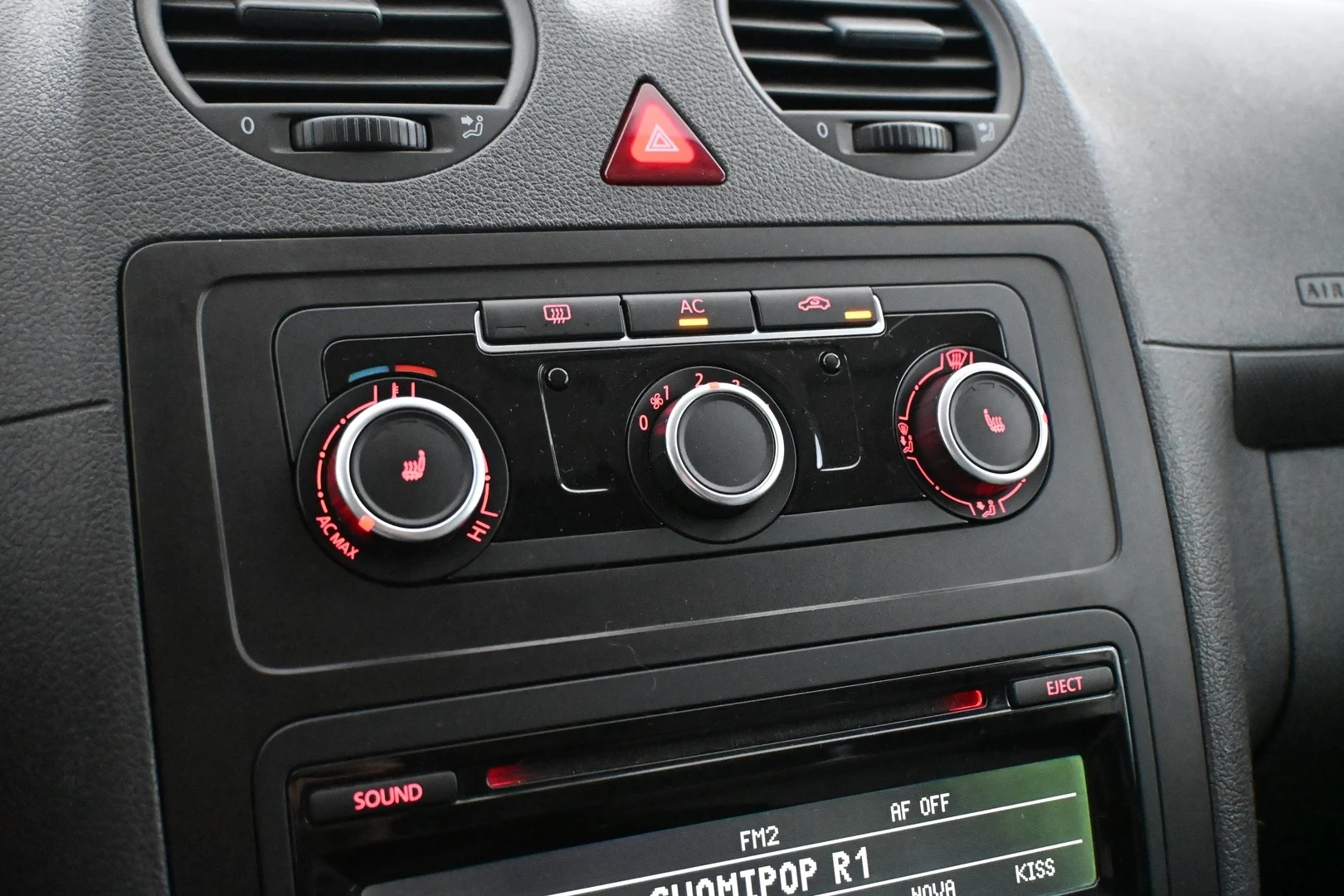 Car Image - 6cBRfCoeCoFCdCsK026swR