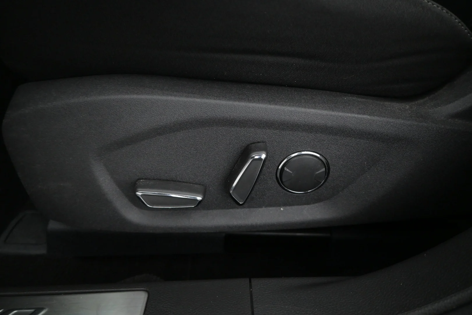 Car Image - 5XYTyAP5RneZygYeT55rAK