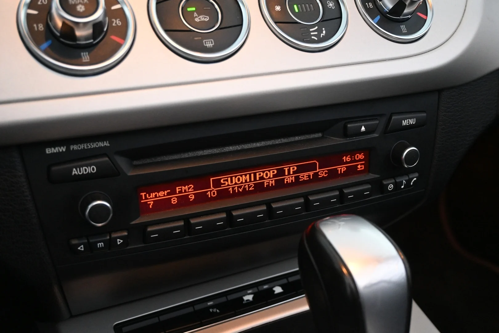 Car Image - 5lUQUebmsQRbbZnZo0zXfK