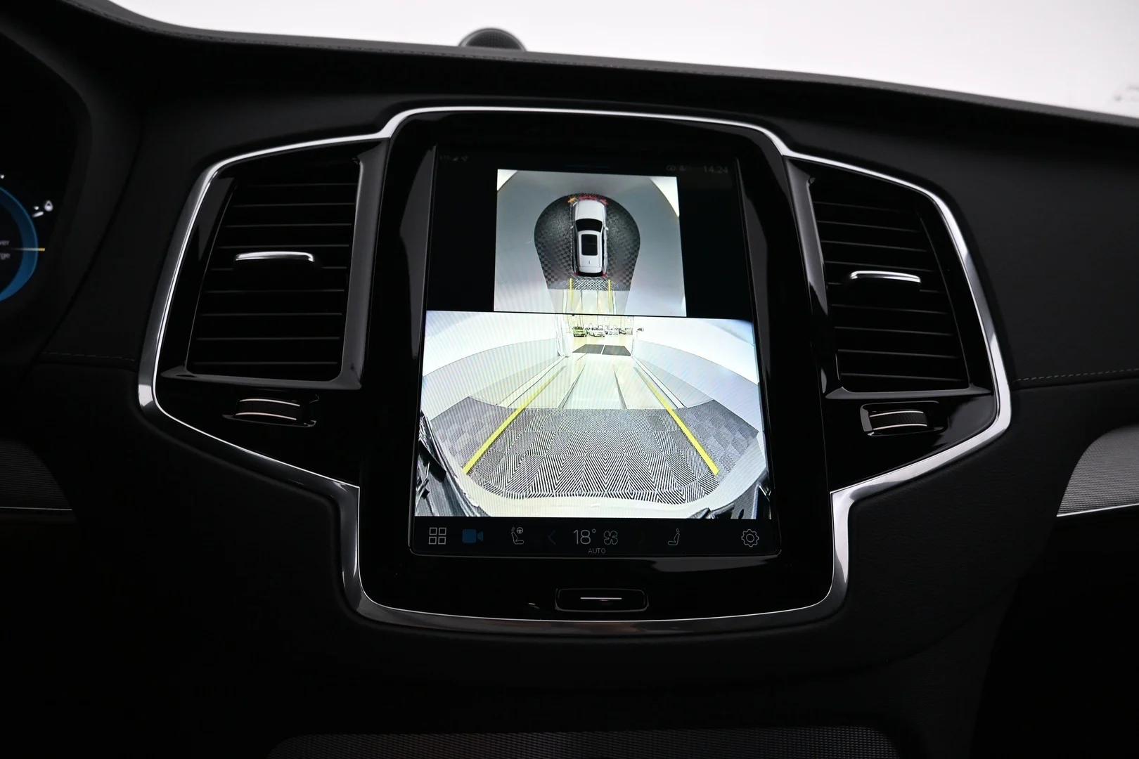 Car Image - 5MEOiK80Yao1MWfNh9WWi6