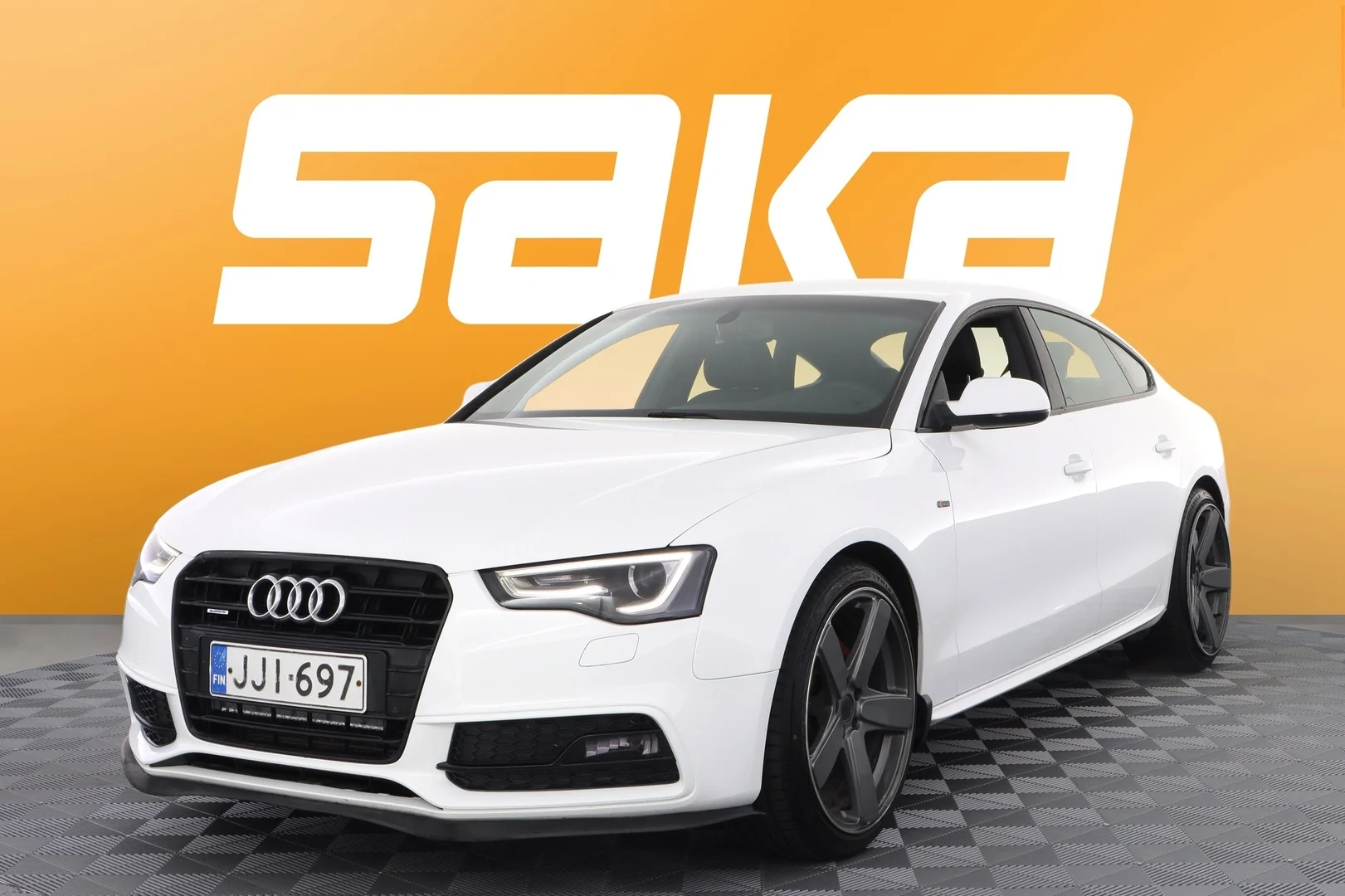 Car Image - eW6sxIuEE7wu8WdNbwc9z