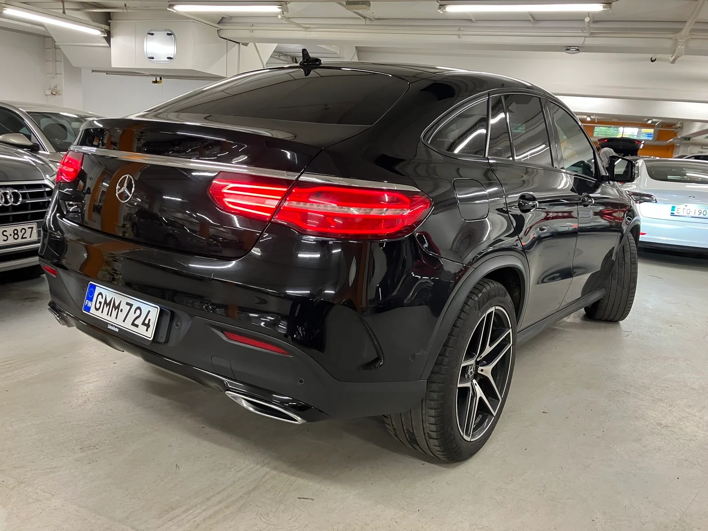 Car Image - 4hSKuD8swFKFqSByq2zeVz