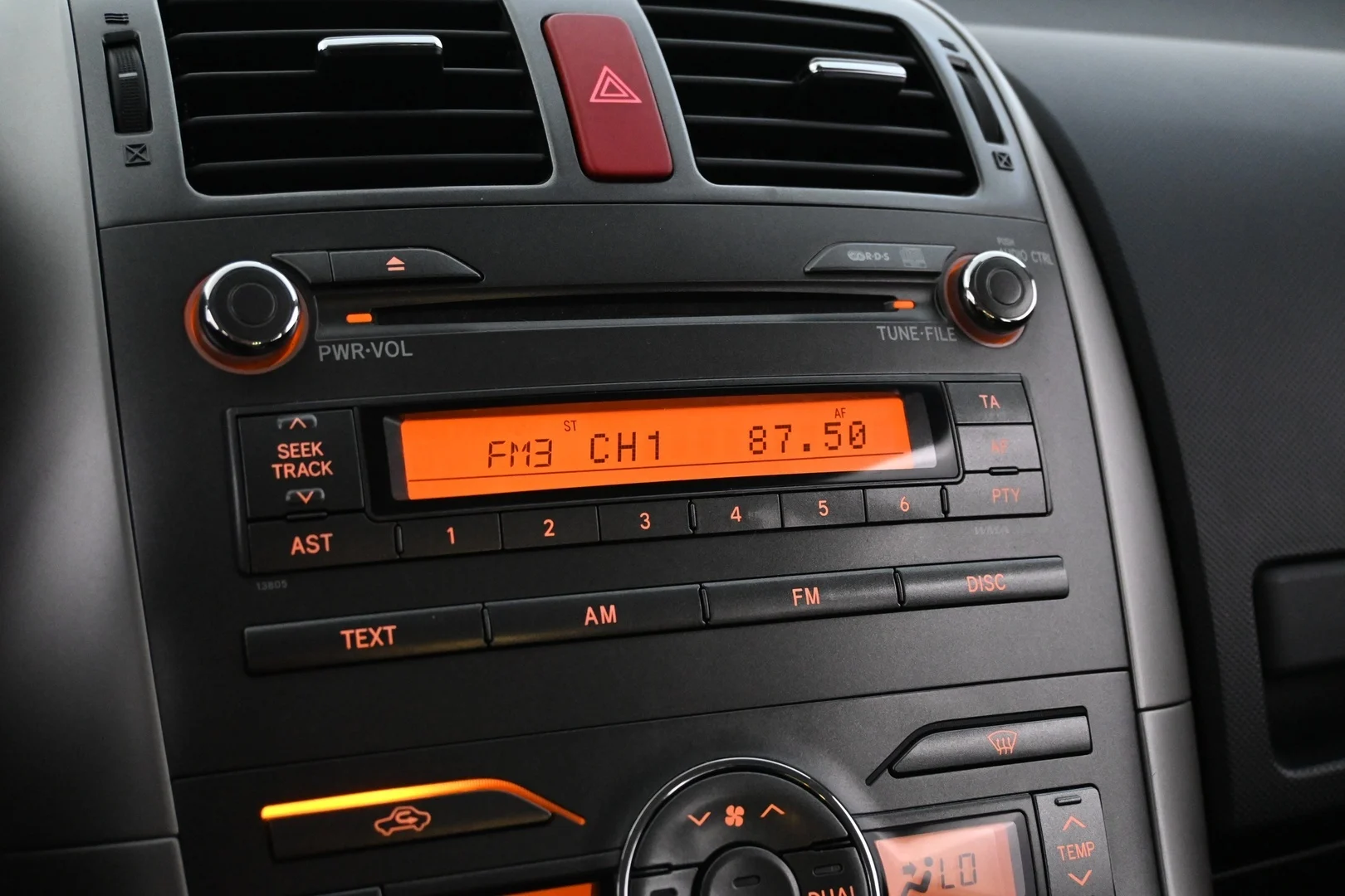 Car Image - 1Db0C5I5uAzceTQF2syVKU