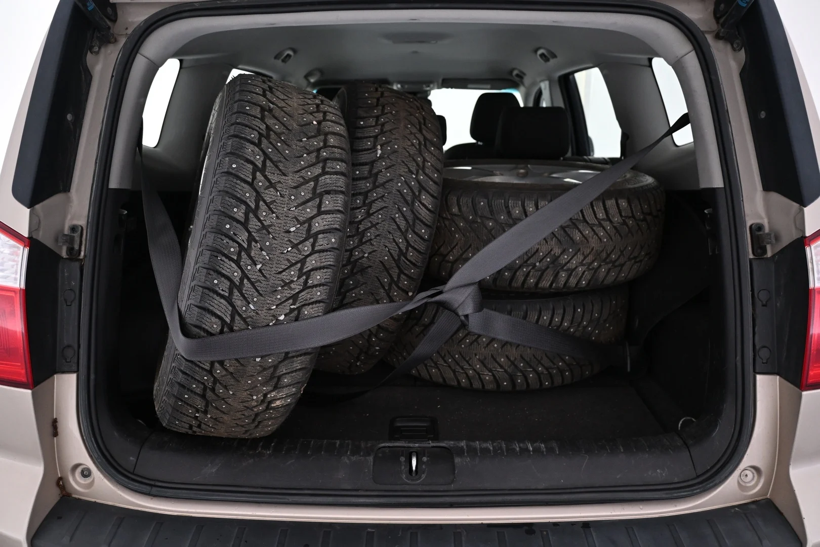 Car Image - 68kX72v9p0OHapjQf2TF33