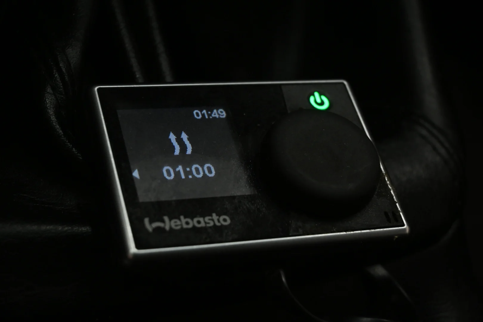Car Image - 1mxsZovKJtjsEI9a3YoCqX