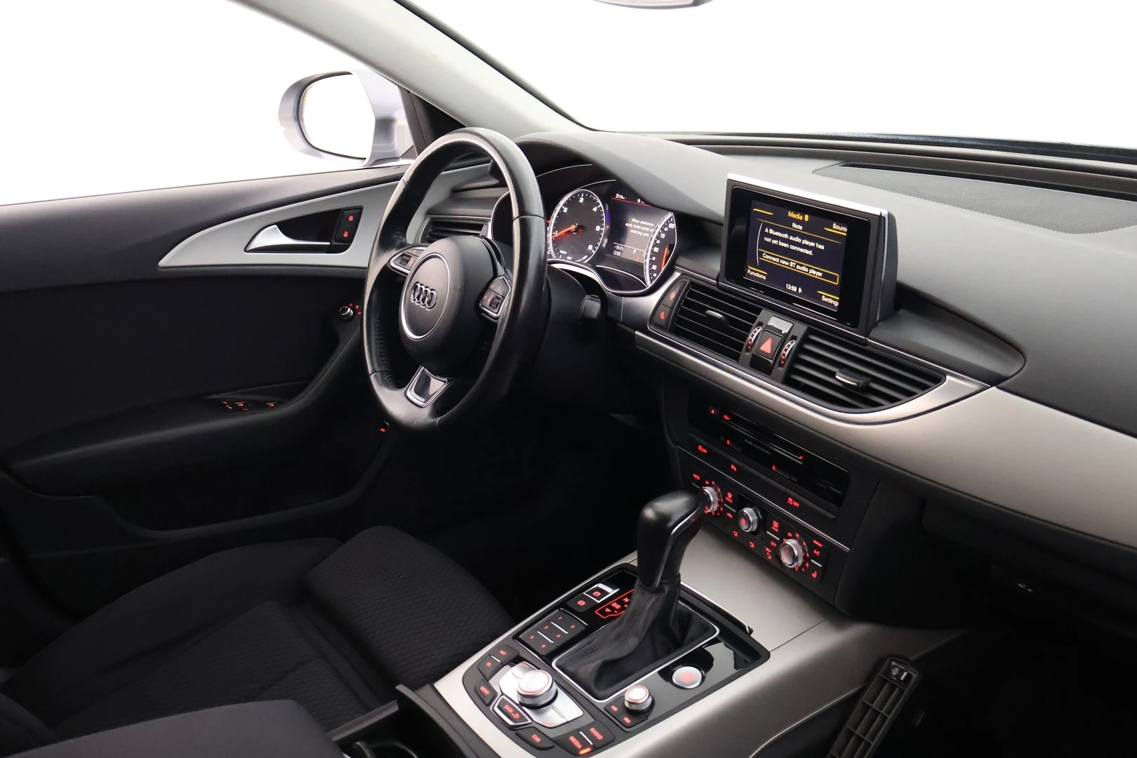 Car Image - 2z1fAE3Gn5lDkvFYGfOxAH
